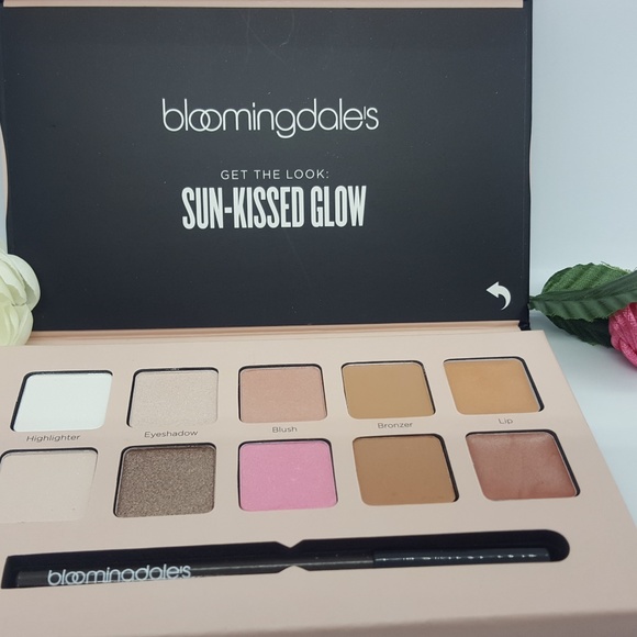 eyeshadows+highlighters 2 palettes Bloomingdales - Picture 3 of 8